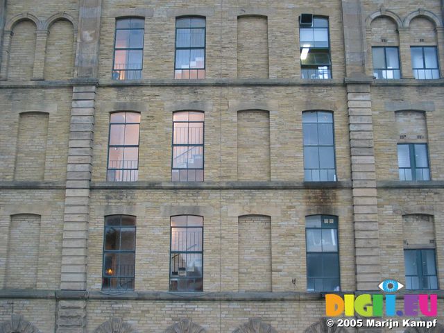 15183 Windows of Salts mill